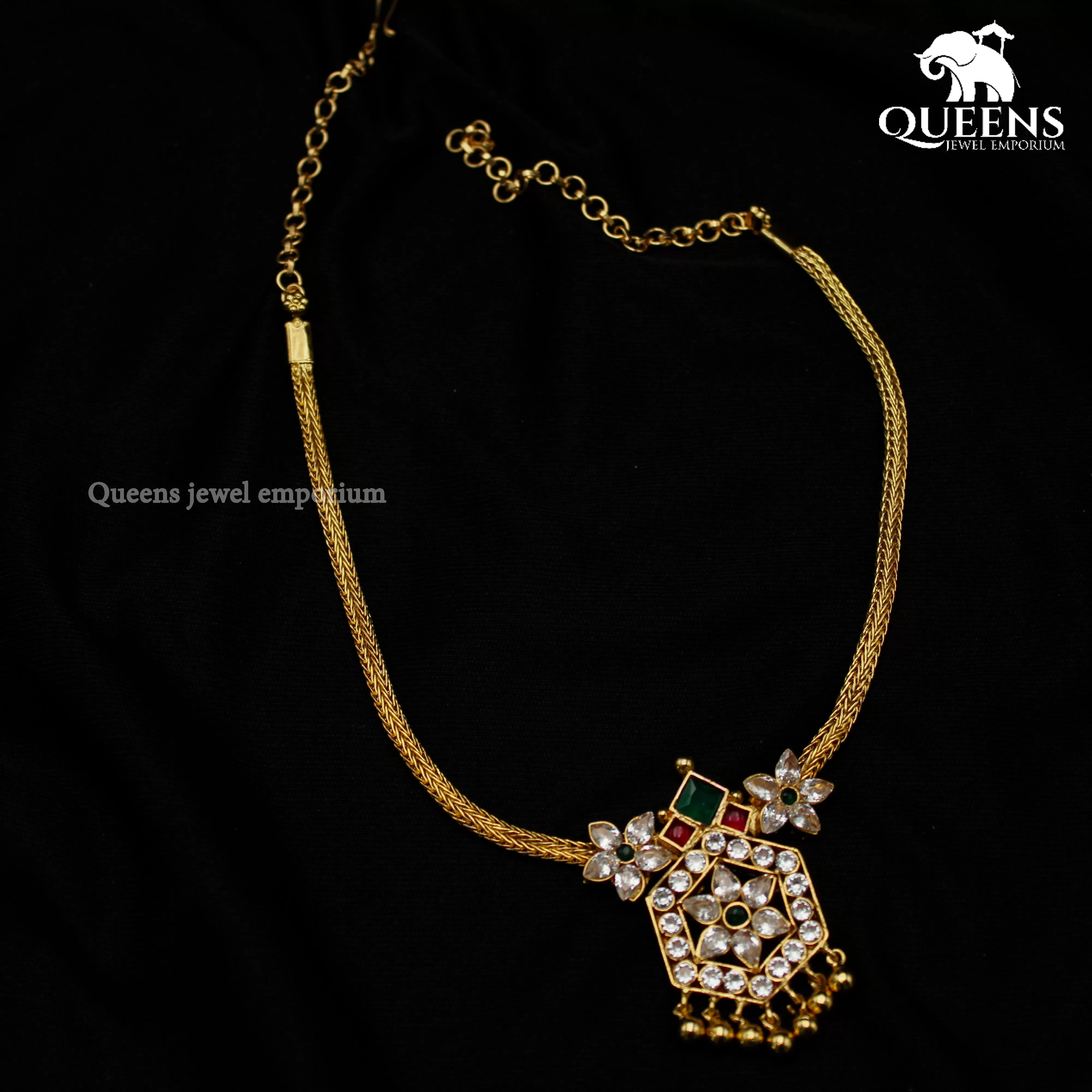 ANASUYA KODI NECKLACE