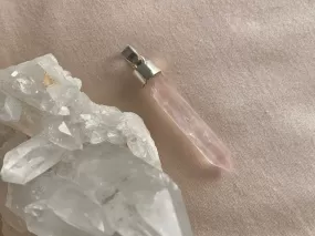 Rose Quartz Myrta Pendant